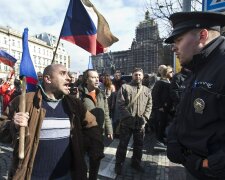 митинг против исламизации в праге чехия мигранты