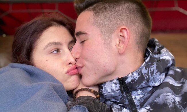 роман сасанчин, Іванна
