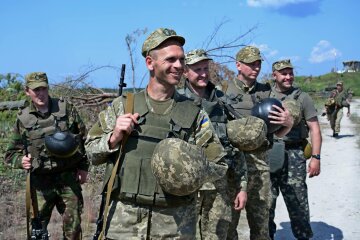 Глава Генштаба опубликовал фото украинских бойцов: сила даже во взглядах (фото)