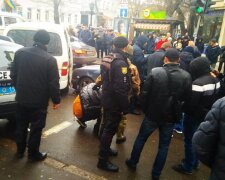 Стрілянина і масова бійка в Одесі: в епіцентрі опинився любитель Сталіна, фото