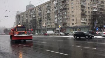 Мокрый снег с дождем и минусовая температура: киевлян предупреждают о резком ухудшении погодных условий