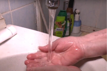 Графіки відключення води в Одесі та області 3 квітня