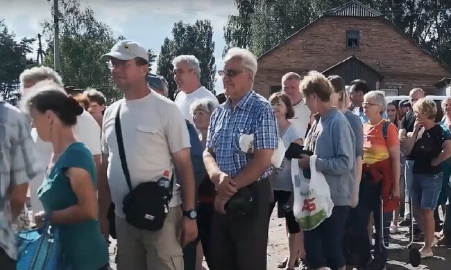 Бесплатные продукты для ВПЛ и пенсионеров в Запорожской области