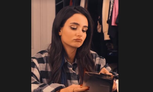 Анна Трінчер