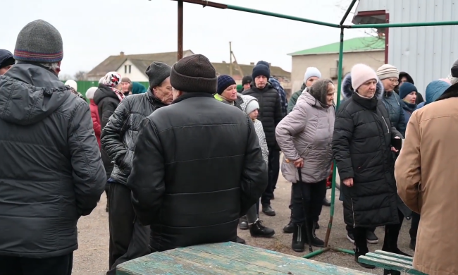 Безкоштовні продукти для ВПО та пенсіонерів в Харкові