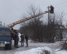 Графіки відключення світла у Дніпропетровській області на 25 січня