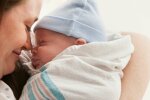 25 лет бесплатного проезда: самому младшему пассажиру электрички сделали приятный сюрприз