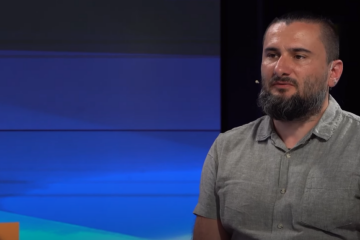 Владислав Смирнов