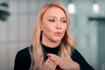 Оля Полякова