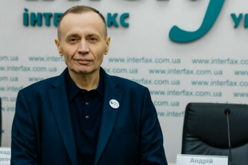Андрій Пелюховський