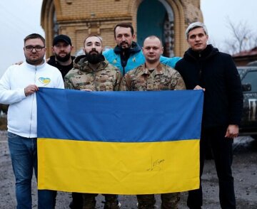 361 місія на фронт: фонд «Надія» та Валерій Дубиль передали обладнання військовим на харківський напрямок