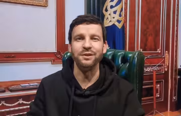 "Скоро вже буде наступ": Великий з "Квартал 95" в образі Зеленського звернувся до українців