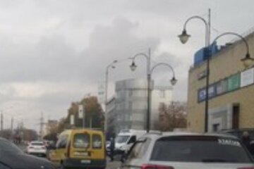 ЧП возле крупного торгового центра всколыхнуло Харьков: кадры разрушений