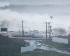 10-метровые волны уничтожили побережье (видео)