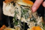 Простой мясной пирог: готовим без теста, с начинкой из сыра и зелени