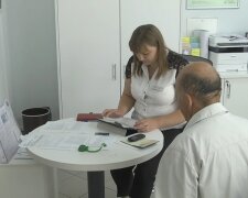 Гуманітарна допомога для ВПО та пенсіонерів у Дніпропетровській област