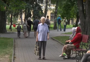 Денежная помощь одиноким пенсионерам в Харькове