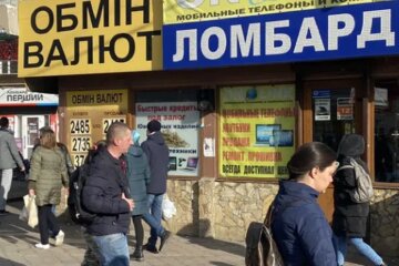 Зухвале пограбування обмінника сталося в Одесі, фото в мережу злили: "зв'язали, а потім..."