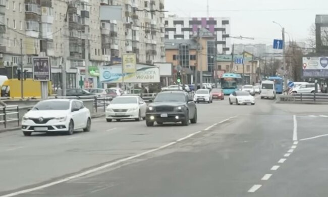 Ограничение движения транспорта в Днепре