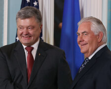 Rex Tillerson Meets With Ukrainian President Poroshenko At State Department
