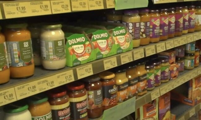 Дефіцит продуктів в Україні