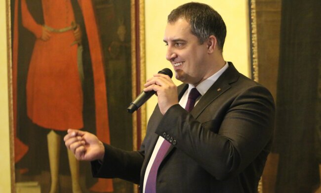 Олександр Ганущин