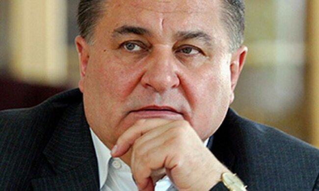 evgeniy-marchuk-1024×1024.jpg.pagespeed.ce.-A5TaCqMqN