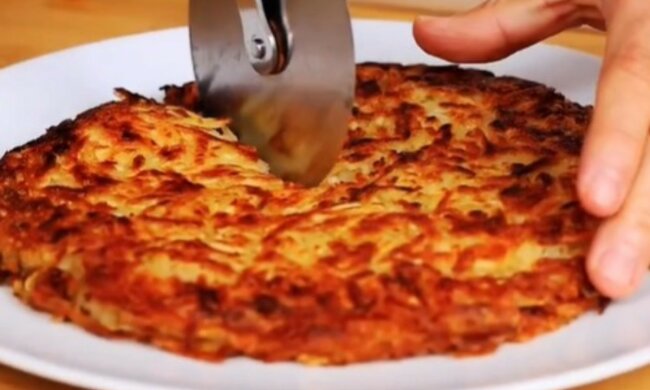 Вистачить на всіх: "Мастер Шеф" Хіменес-Браво дав рецепт великого деруна із сиром та зеленню