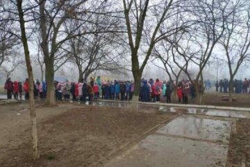 ЧП в школе Харькова: сотни детей были эвакуированы, слетелась полиция