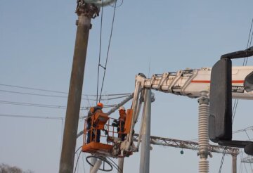 Графики отключения света в Полтавской области на 1 февраля