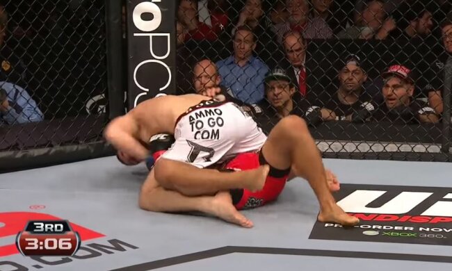 В UFC показали дебют Хабіба, з'явилася відео: просто «задушив» суперника