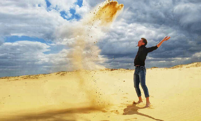 NASA показали головну пустелю України з космосу: від цих фото захоплює дух