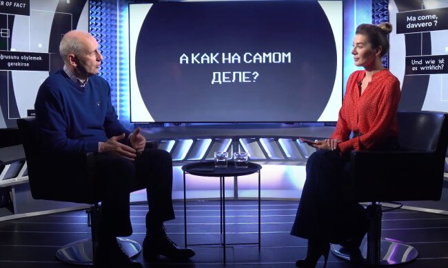 Идет больше информационная составляющая, а не военная, - Олег Стариков об открытой войне России