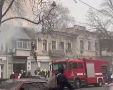 Пожар в центре Одессы, слышны крики людей: кадры ЧП