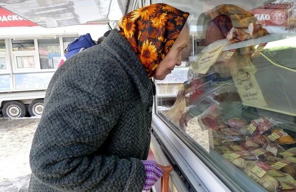 Как живут украинские пенсионеры по сравнению с соседями