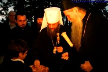 Управляющий делами УПЦ митрополит Антоний прокомментировал предложение перейти на латиницу