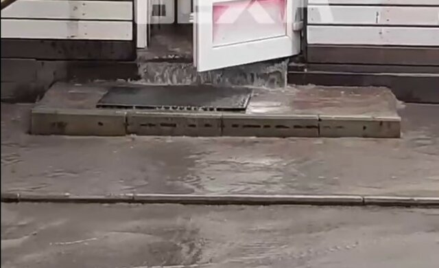 Нічні зливи накоїли біди в Харкові: деталі і кадри з місця НП
