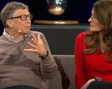 Билл Гейтс разводится после 27 лет брака, фото: "воспитали трех детей"