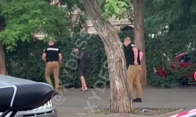 "Не оценили": в Одессе мужчина оскорбил копов и поплатился, видео слили в сеть