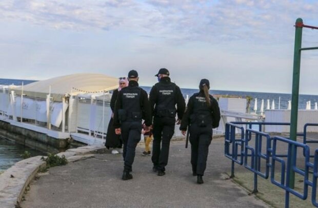 полиция, море