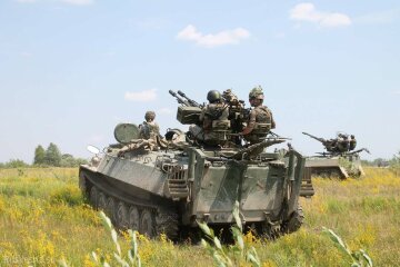 На Донбассе идет война за буферную зону