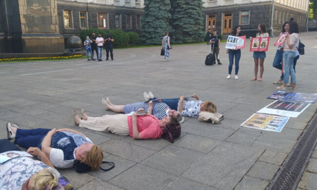 Мати полоненого українця зворушила розповіддю про пошуки сина: "хоч би хтось із депутатів..."