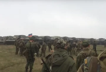 Росія перекинула підкріплення бойовикам, тривожні дані: "біля Луганська помічено..."