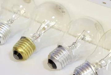 Графік відключення світла у листопаді в Дніпрі