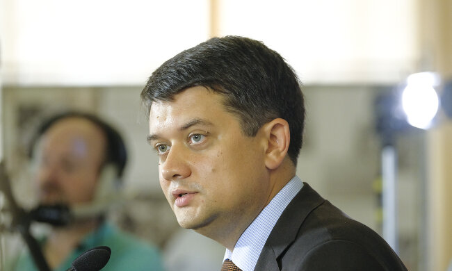 разумков