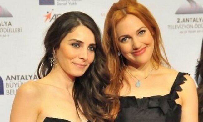 Звезда "Великолепного века" заговорила о наболевшем, поклонники не находят себе места: "одиночество это..."