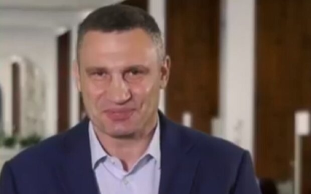 Кличко решил построить "золотую" дорожку в Киеве: "37 миллионов за километр"