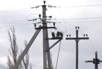 Графики отключения света в Ровенской области на 25 февраля