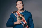 Александр Усик
