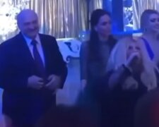 Лукашенко почудив в нічному клубі разом з Таїсією Повалій, гучне відео: "Я чесно пишаюся"